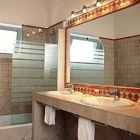 Casa Bela Moura, Boutique & Wine Hotel