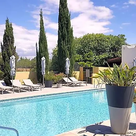 Casa Bela Moura, Boutique & Wine