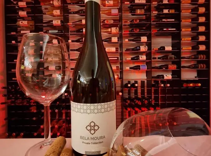 Hotel Casa Bela Moura, Boutique & Wine